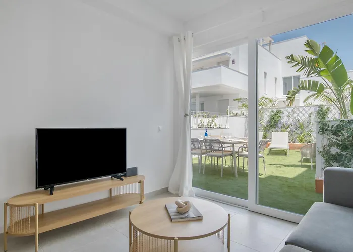 La Casa De Emilie- Solo Familias Апартаменты Кониль-де-ла-Фронтера