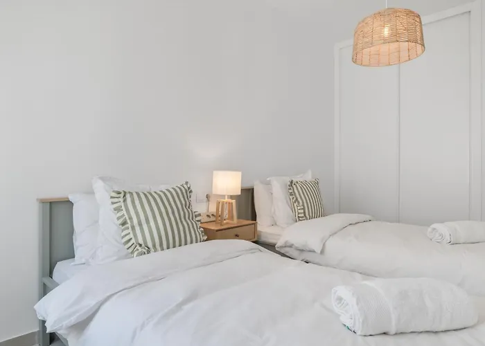 La Casa De Emilie- Solo Familias *